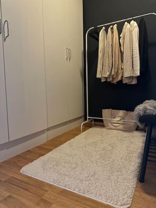 Leilighet Pa Grillstadfjaera Med Parkeringsplasser - Vmski 2025 ทรอนด์เฮม ภายนอก รูปภาพ